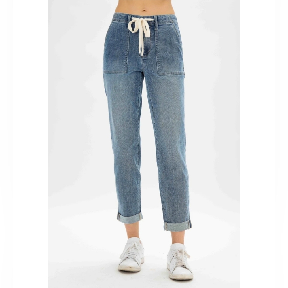 Judy Blue jogger style drawstring jeans size 5